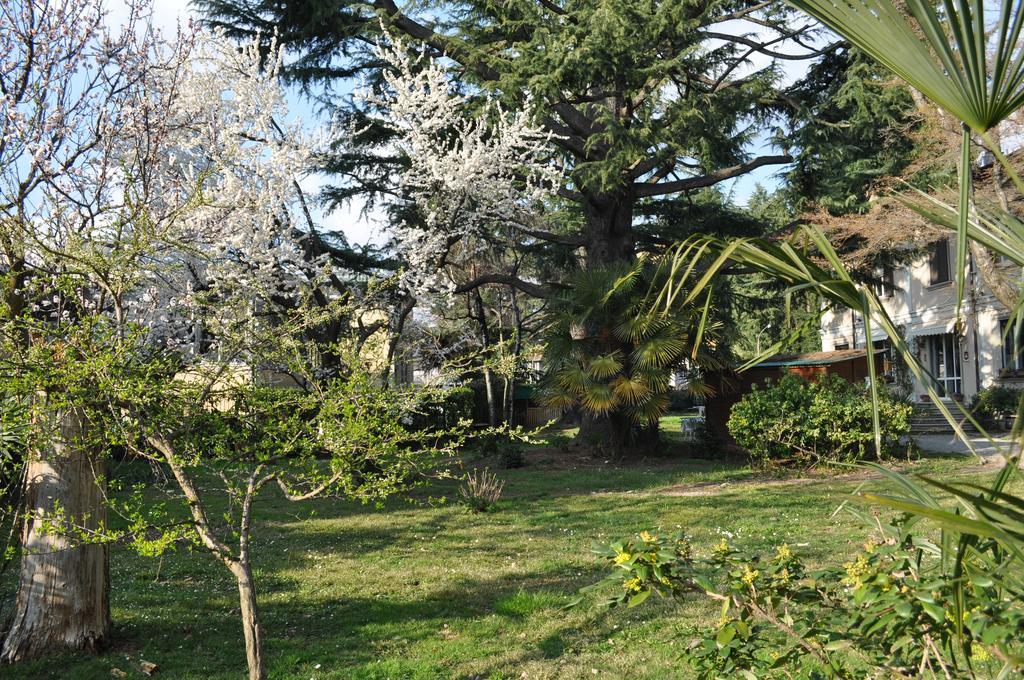 Invilla B&B Varese Kültér fotó